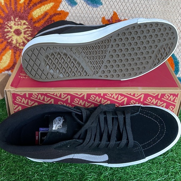 Vans BMX Sk8-Hi Black/Gray/White Men’s sneakers - Picture 4 of 16